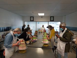 1 week baking course students
